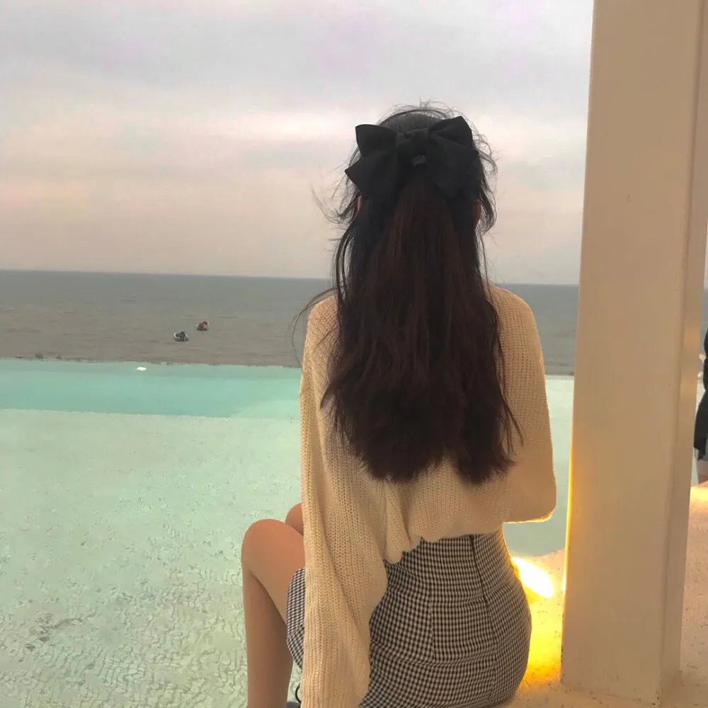死了一个娱乐女记者之后